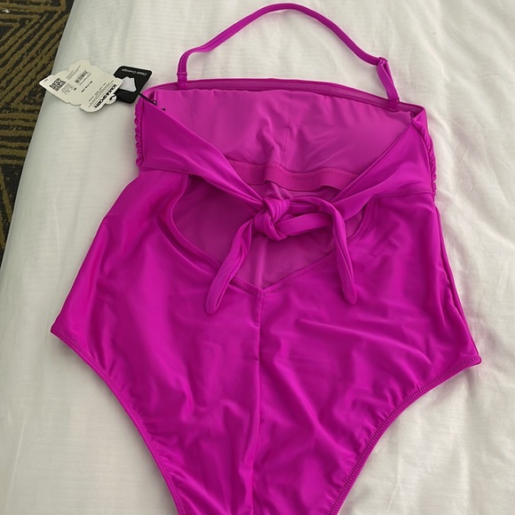 Love&Sports… bright pink, one piece, swimsuit, size XL (16-18) - Picture 6 of 6